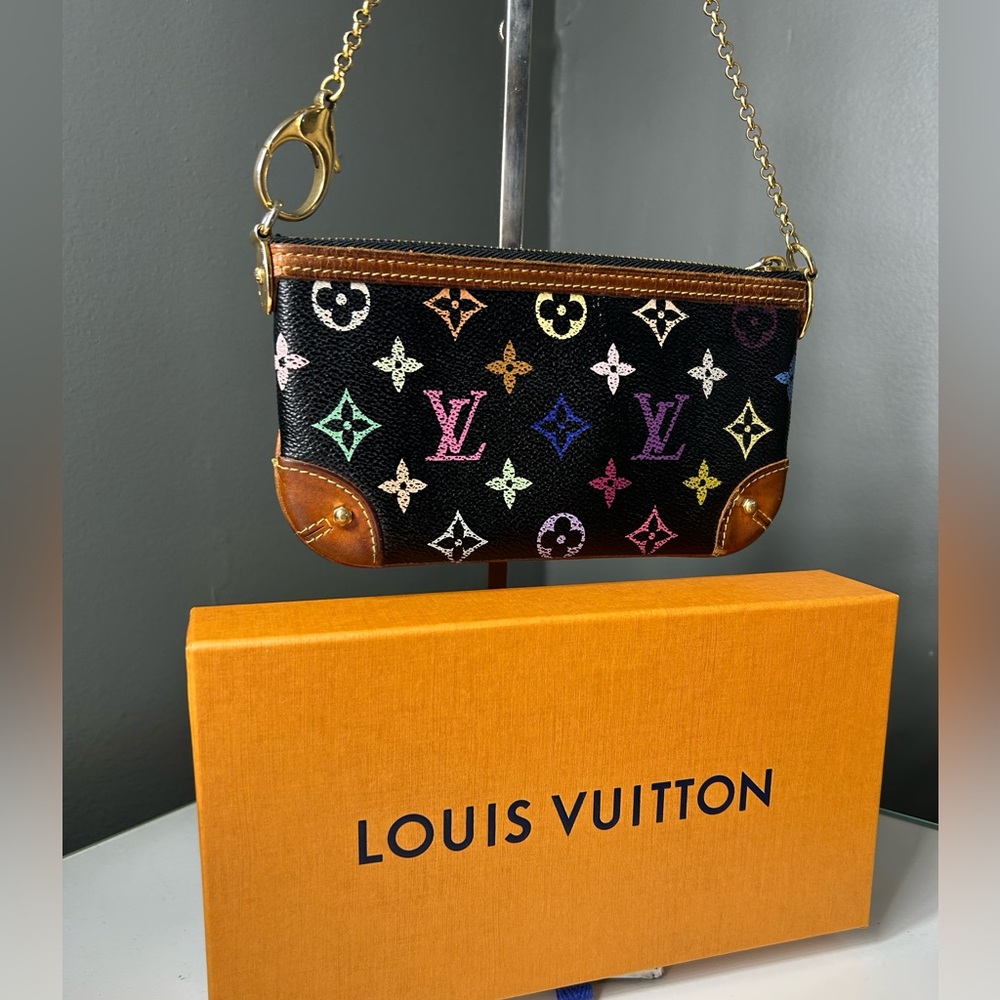 Louis Vuitton Tekashi Murakami Milla MM Pochette AA4028 - Picture 10 of 16